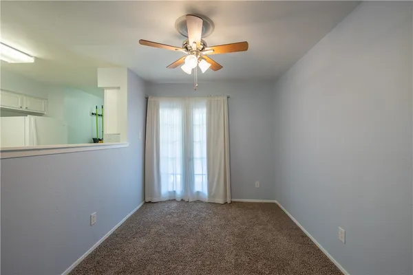 $169,900 | 2800 Longmire Drive, Unit 9, College Station, TX 77845