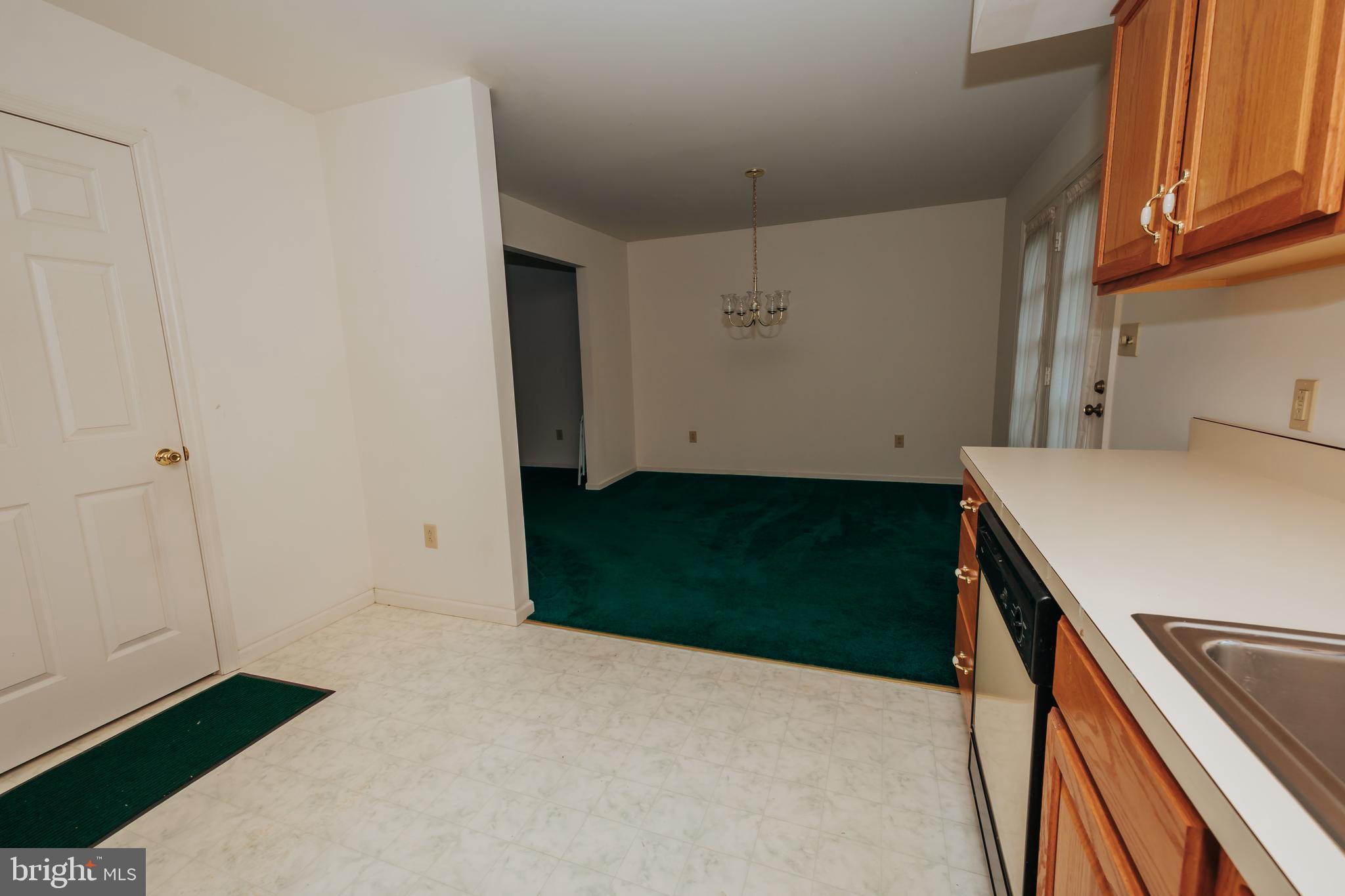 126 Bainbridge Circle Reading, PA 19608 - Photo 13 of 41