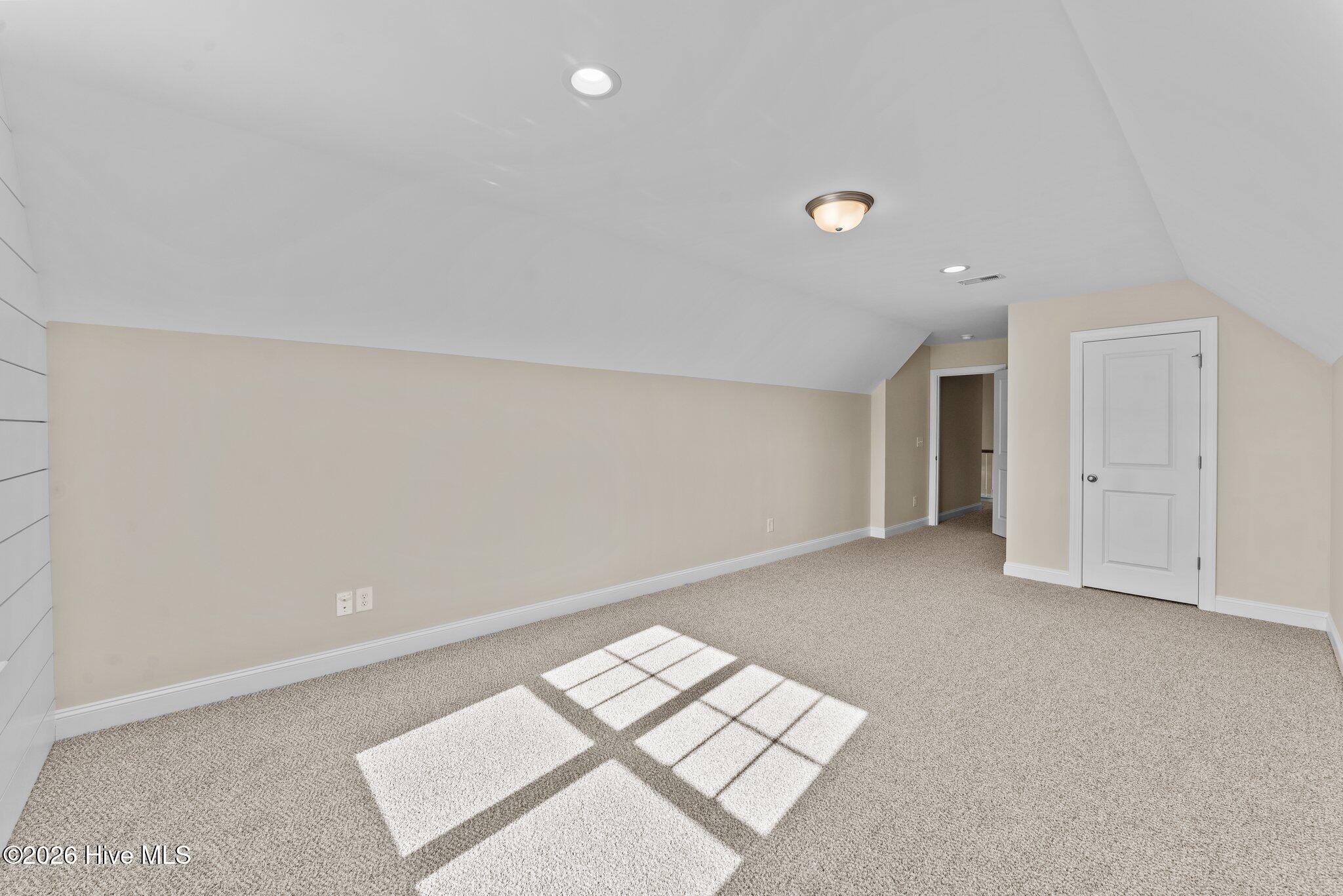 3433 Rockbend Road Greenville, NC 27834 - Photo 27 of 39 Photo of similar home