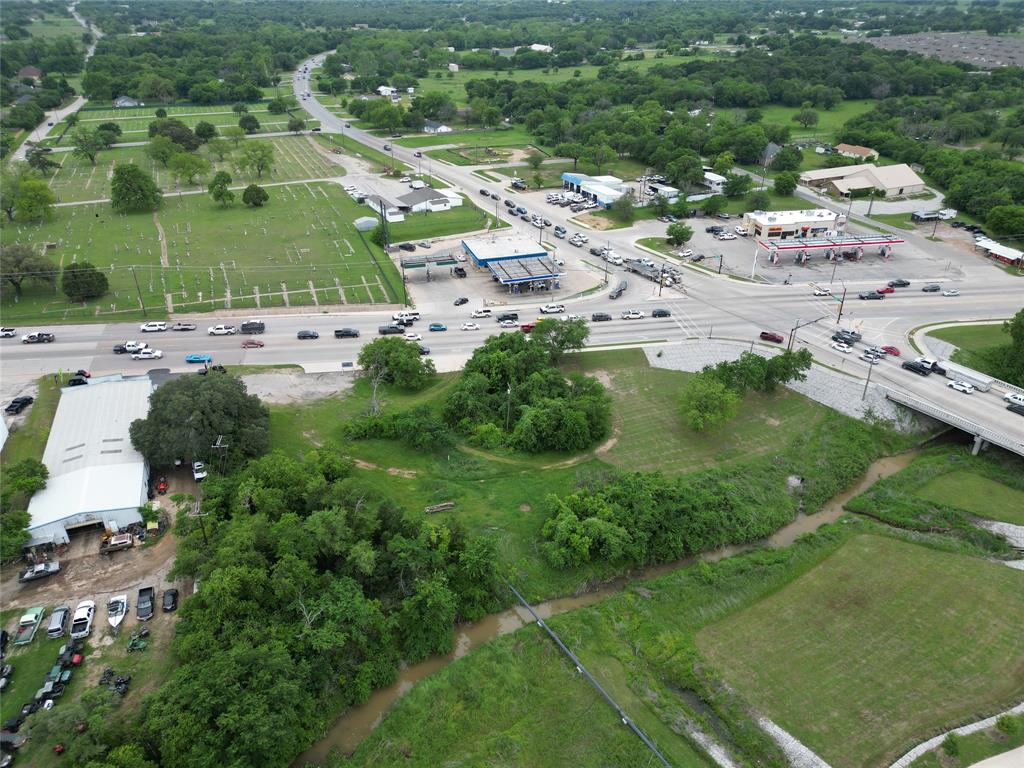 116 East Highway 199 Springtown, TX 76082 - Photo 7 of 15 Image quality insufficient for description