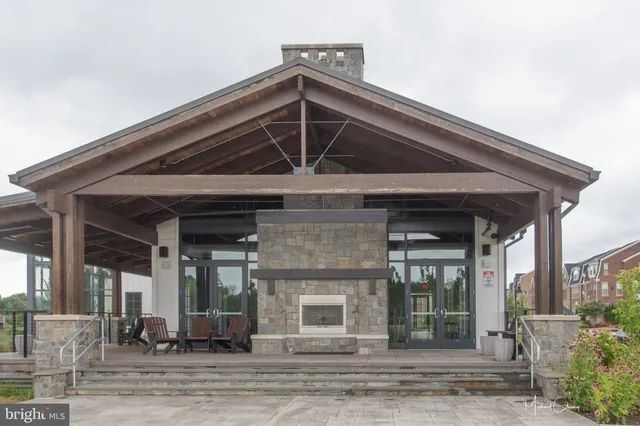 $4,100 | 408 Hendrix Avenue, Gaithersburg, MD 20878