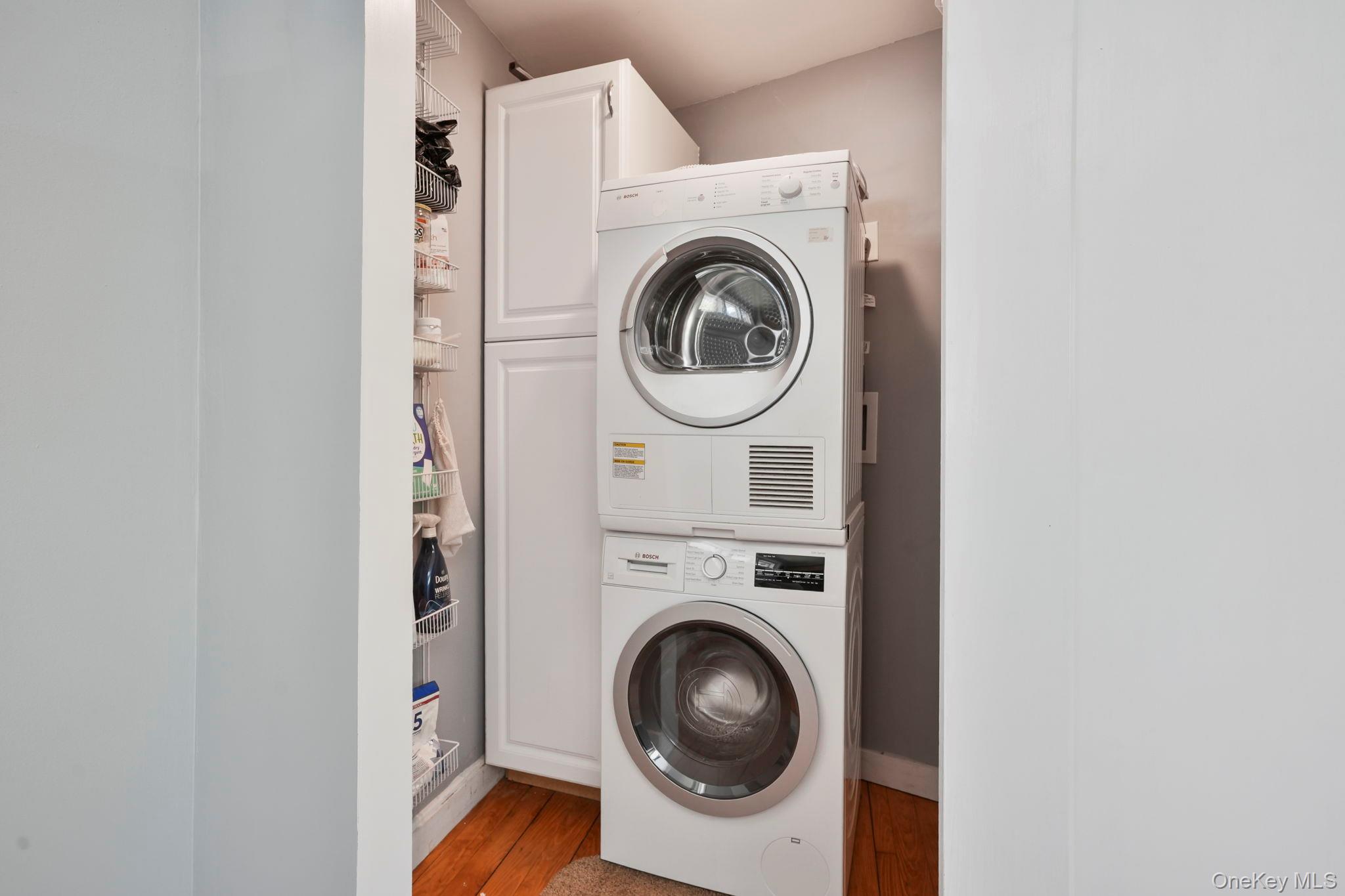 44 Tompkins Road Carmel, NY 10512 - Photo 19 of 31 a utility room with dryer and washer