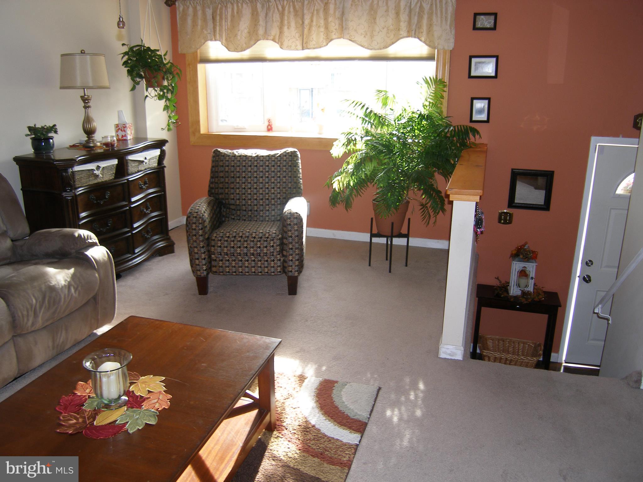 11812 Millbrook Road Philadelphia, PA 19154 - Photo 4 of 15 Gallery Image 4