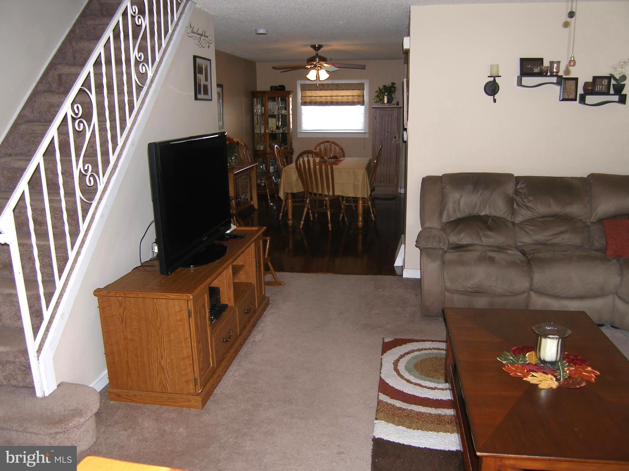 11812 Millbrook Road Philadelphia, PA 19154 - Photo 6 of 15 Gallery Image 6