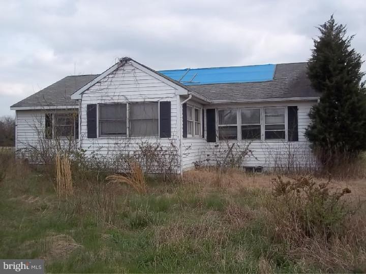 738 Oak Grove Road Logan Township, NJ 08085 - Photo 1 of 6
