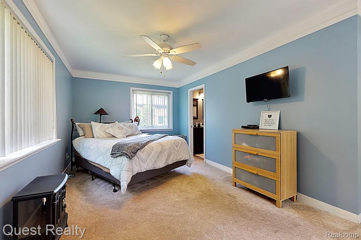 6115 Hatchery Road Waterford, MI 48327 - Photo 29 of 50 master bed 2.jpg