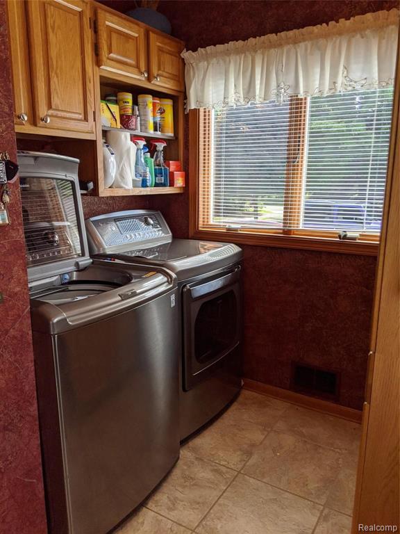 2490 Hadley Road Lapeer, MI 48446 - Photo 19 of 80