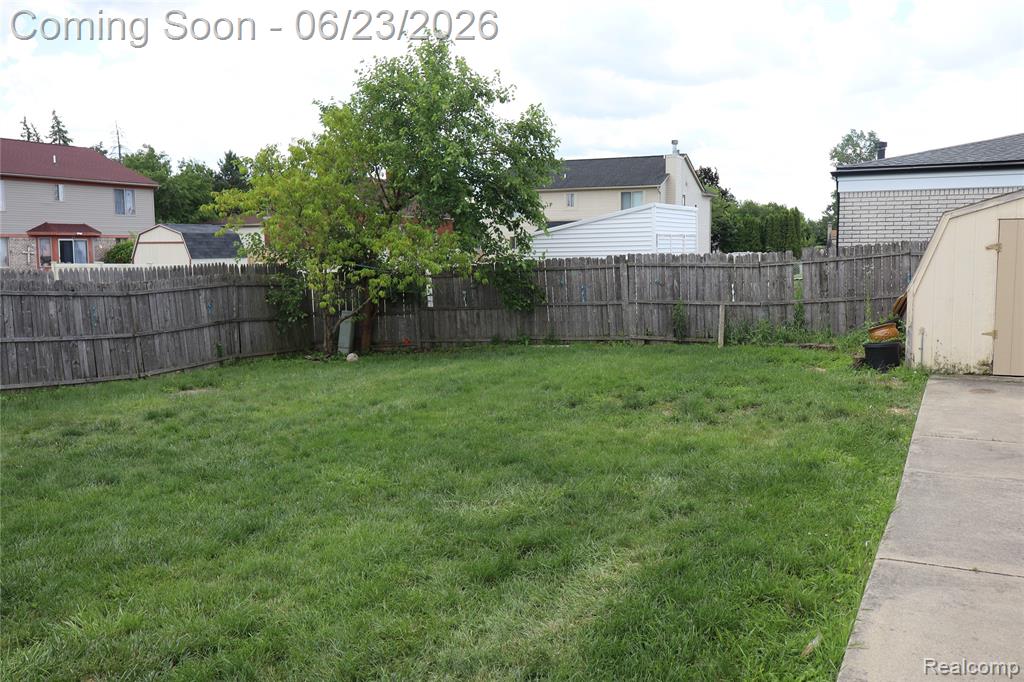 39552 Forbes Drive Sterling Heights, MI 48310 - Photo 40 of 45