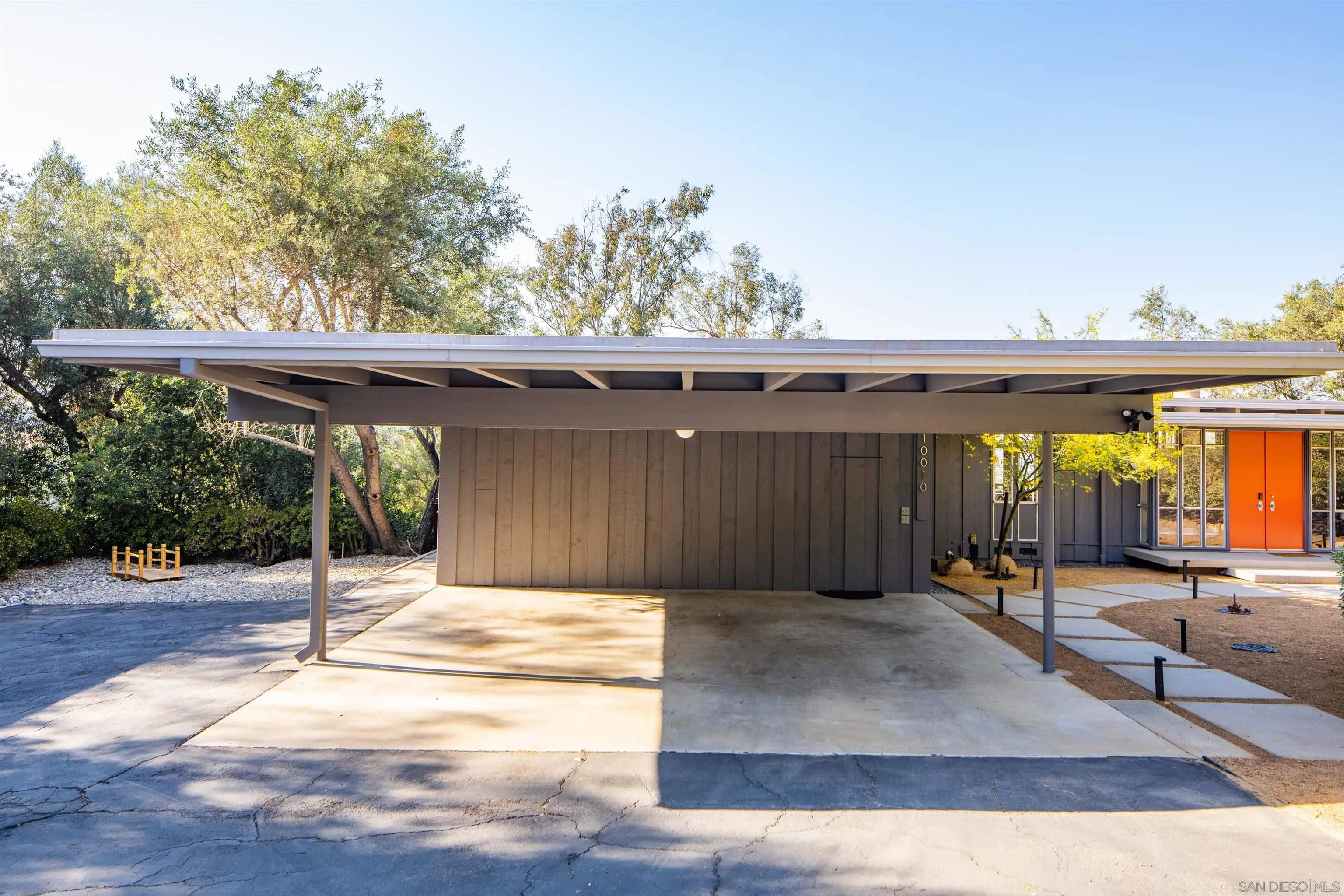10010 Shadow Road La Mesa, CA 91941 - Photo 46 of 62 Gallery Image 46