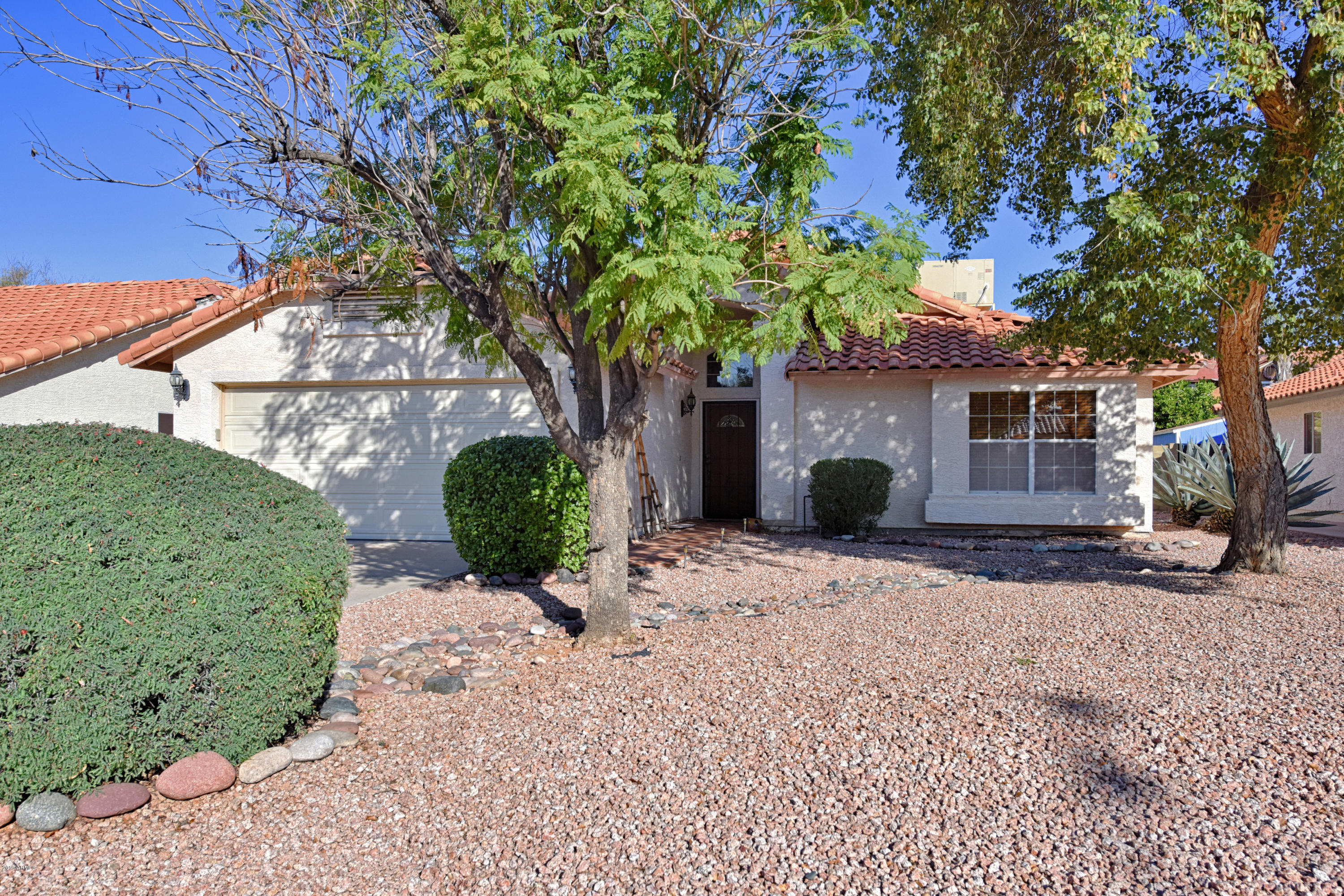 3532 East Utopia Road Phoenix, AZ 85050 - Photo 12 of 41 Low Maintenance Yard