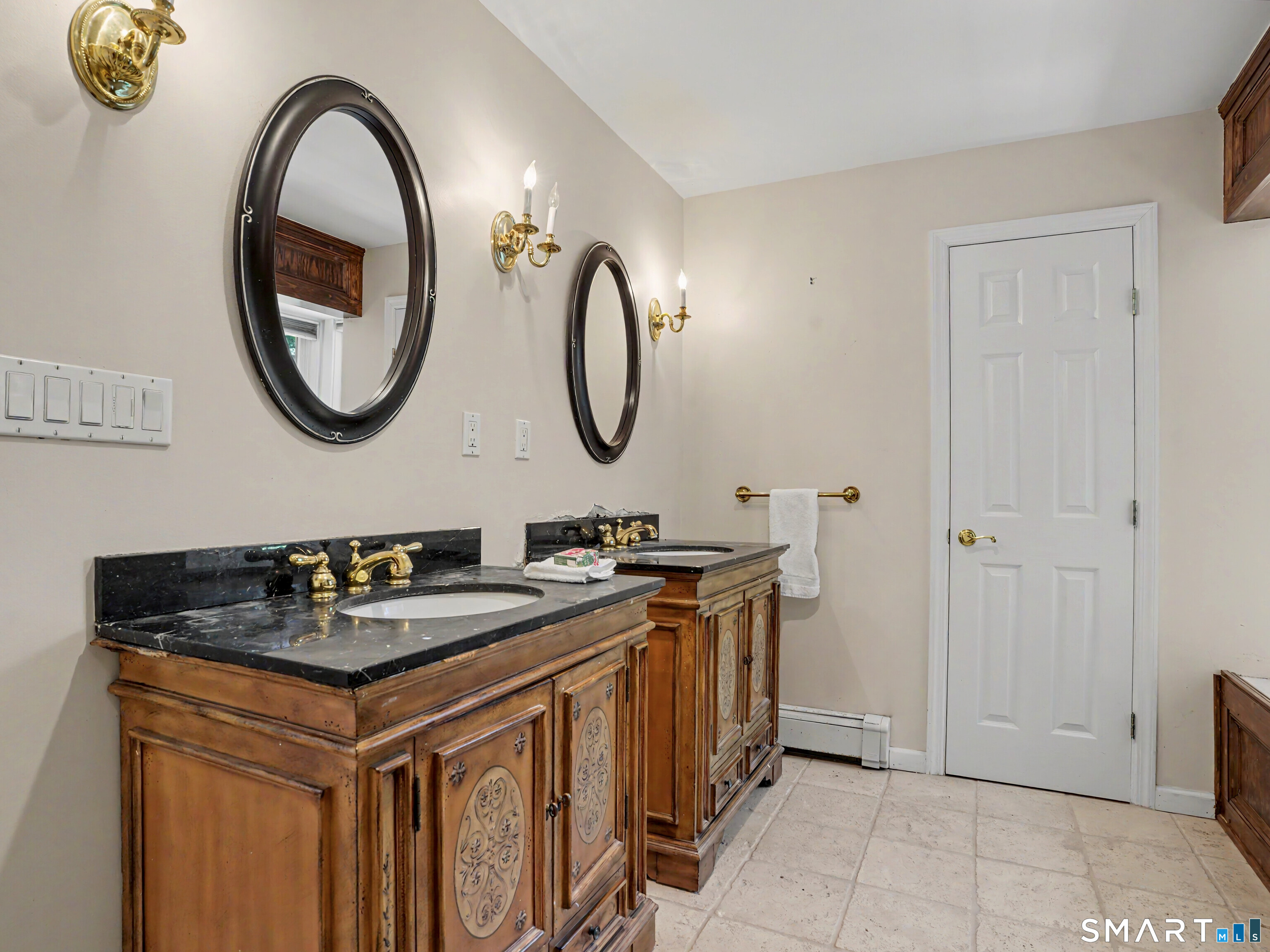 2435 Boston Post Road Darien, CT 06820 - Photo 17 of 32
