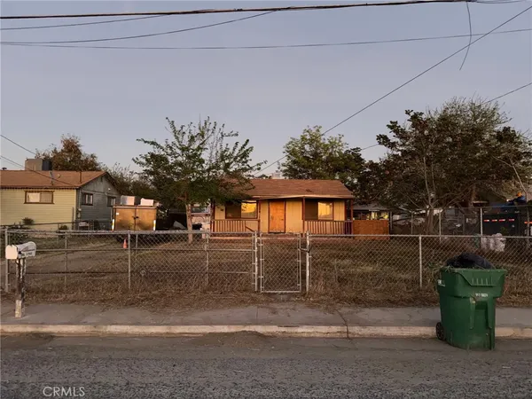 $149,999 | 548 South Page Street, Porterville, CA 93257