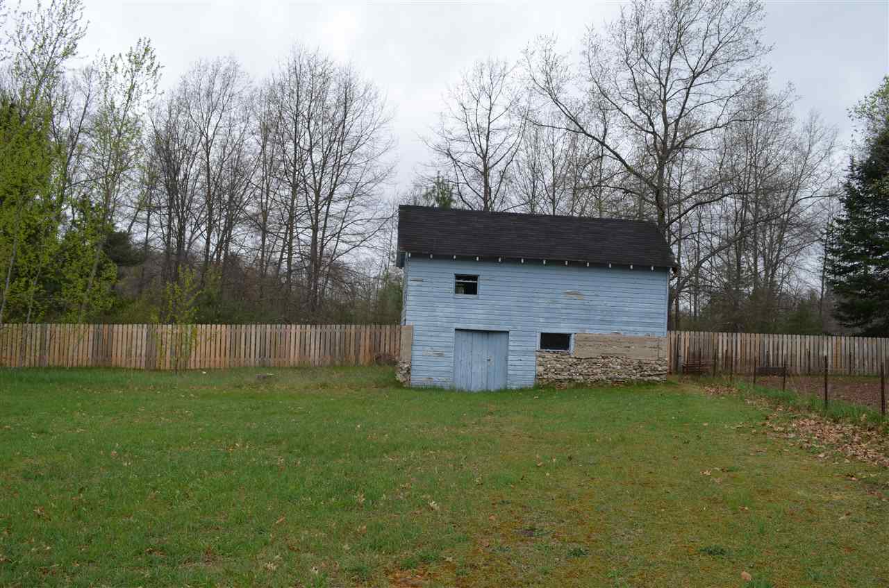 3853 Five Mile Road Traverse City, MI 49686 - Photo 29 of 30 1799538-28.JPG