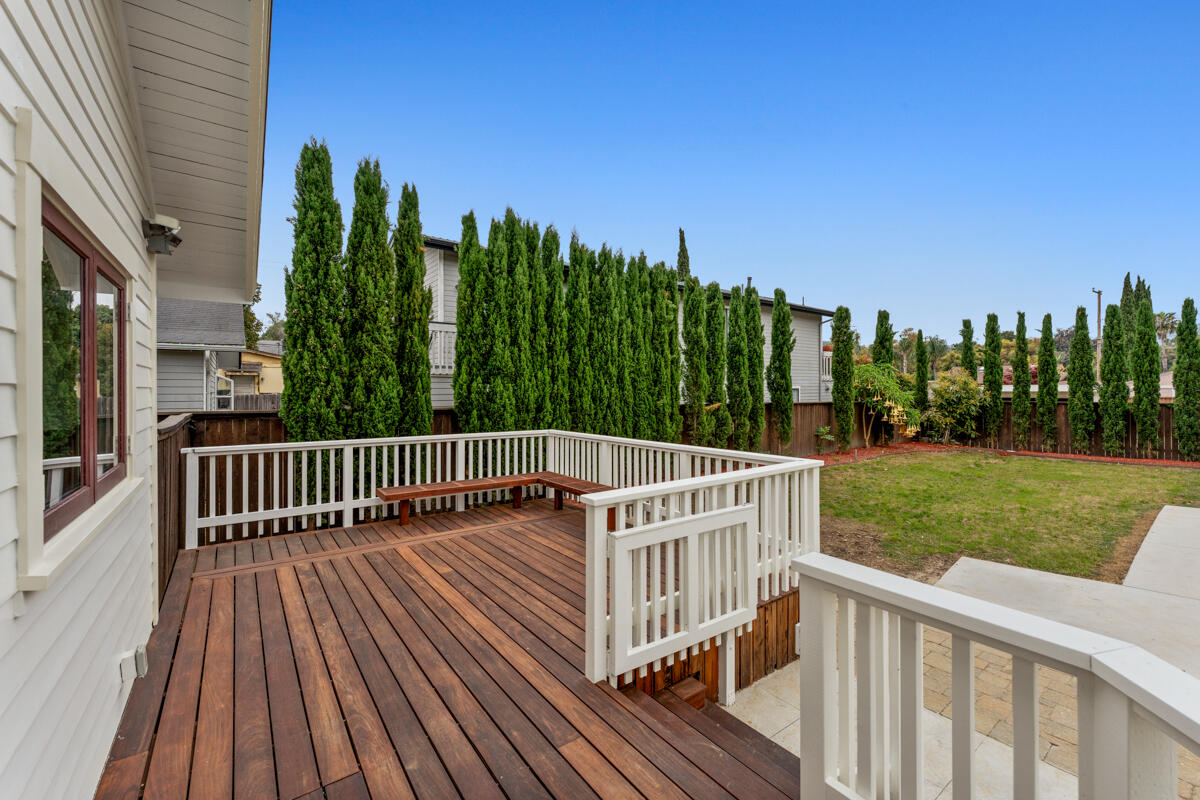1309 Castillo Street Santa Barbara, CA 93101 - Photo 23 of 41 a view of deck and garden