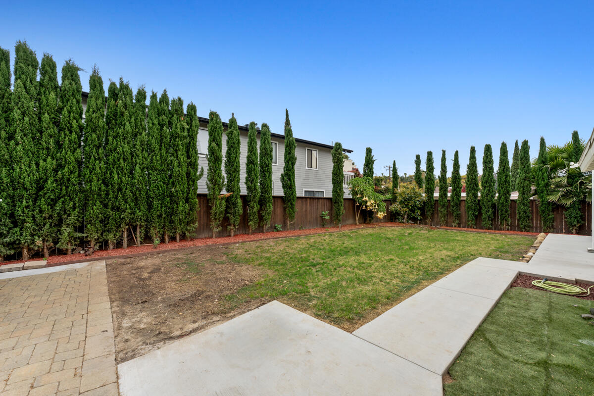 1309 Castillo Street Santa Barbara, CA 93101 - Photo 34 of 41 a view of a garden
