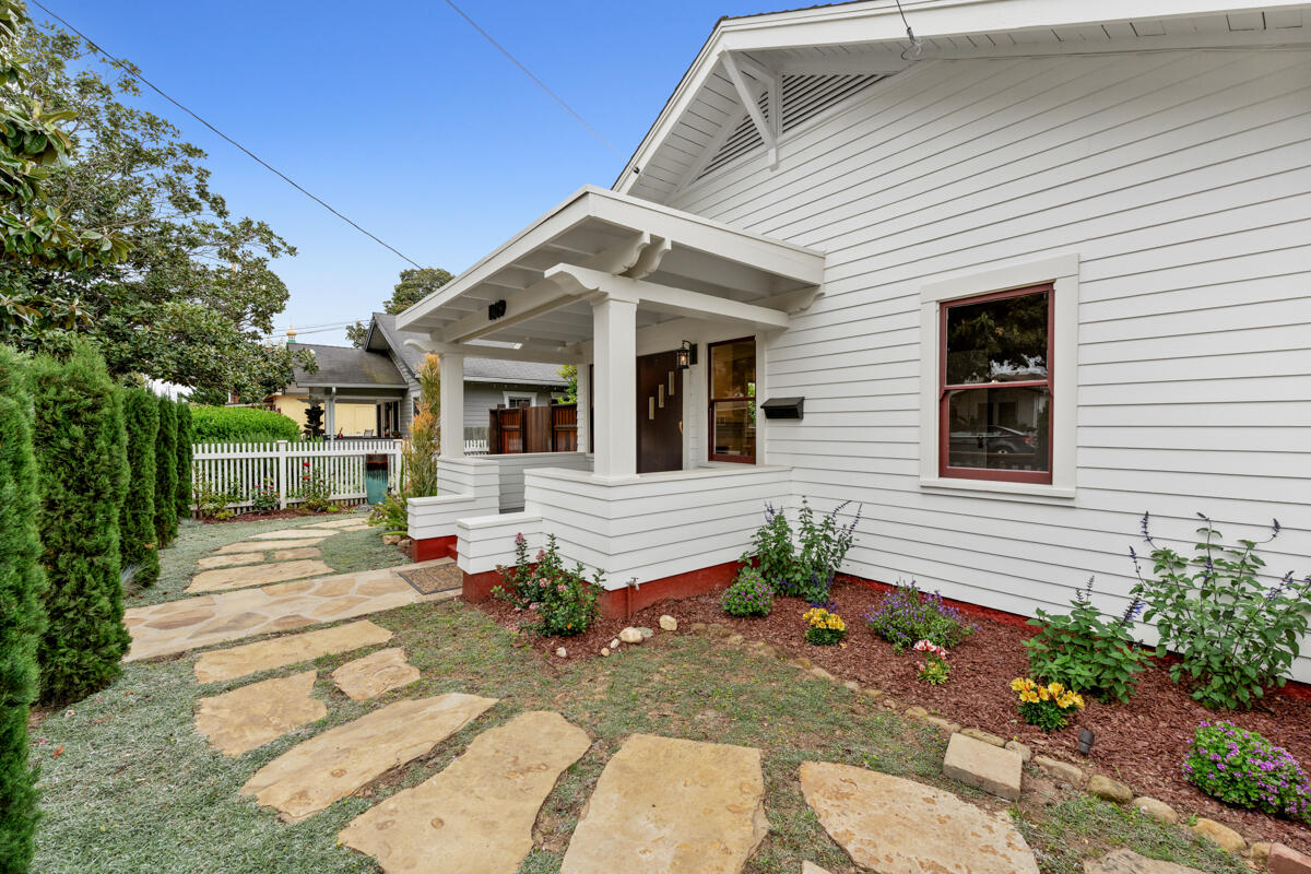 1309 Castillo Street Santa Barbara, CA 93101 - Photo 7 of 41 a view of a house with a yard