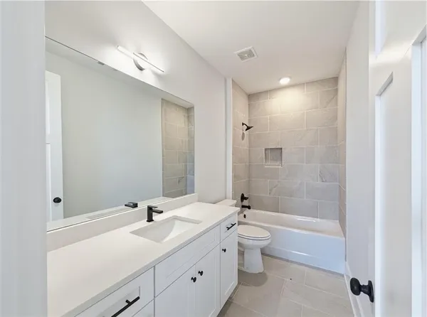 $739,900 | 115 Palisade Drive, Rydal, GA 30171