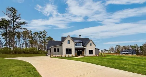 $739,900 | 115 Palisade Drive, Rydal, GA 30171