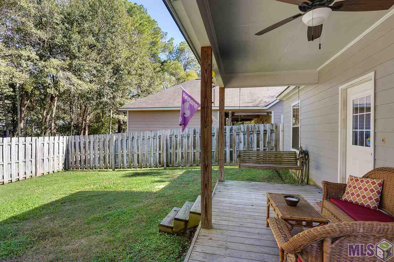 15545 Leverde Avenue Baton Rouge, LA 70817 - Photo 10 of 13 Backyard