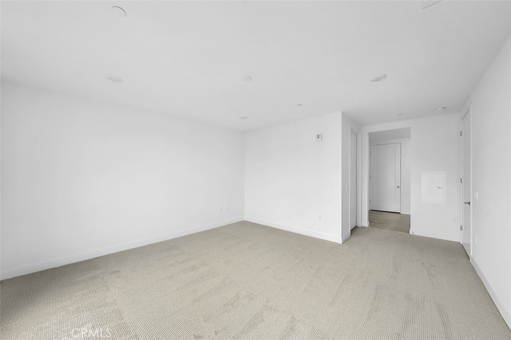 2708 Rivington Irvine, CA 92612 - Photo 9 of 24 a view of an empty room