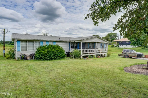 $220,000 | 141 Hensen Avenue, Piney Flats, TN 37686