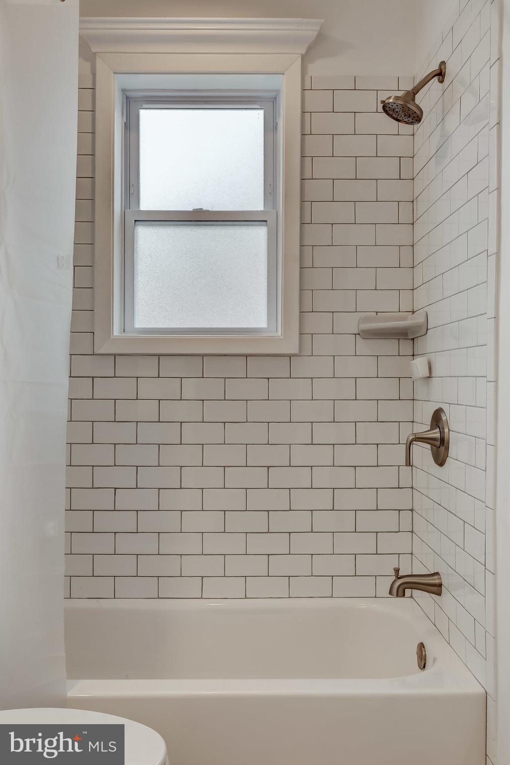 7107 Chambers Road Baltimore, MD 21234 - Photo 20 of 41