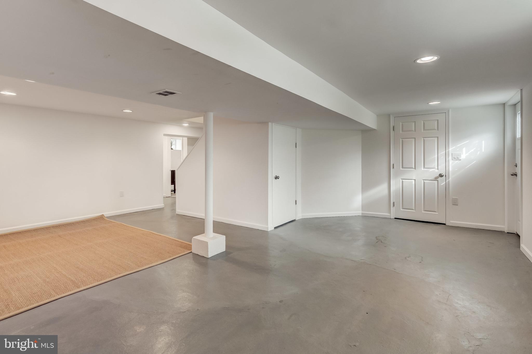 7107 Chambers Road Baltimore, MD 21234 - Photo 30 of 41