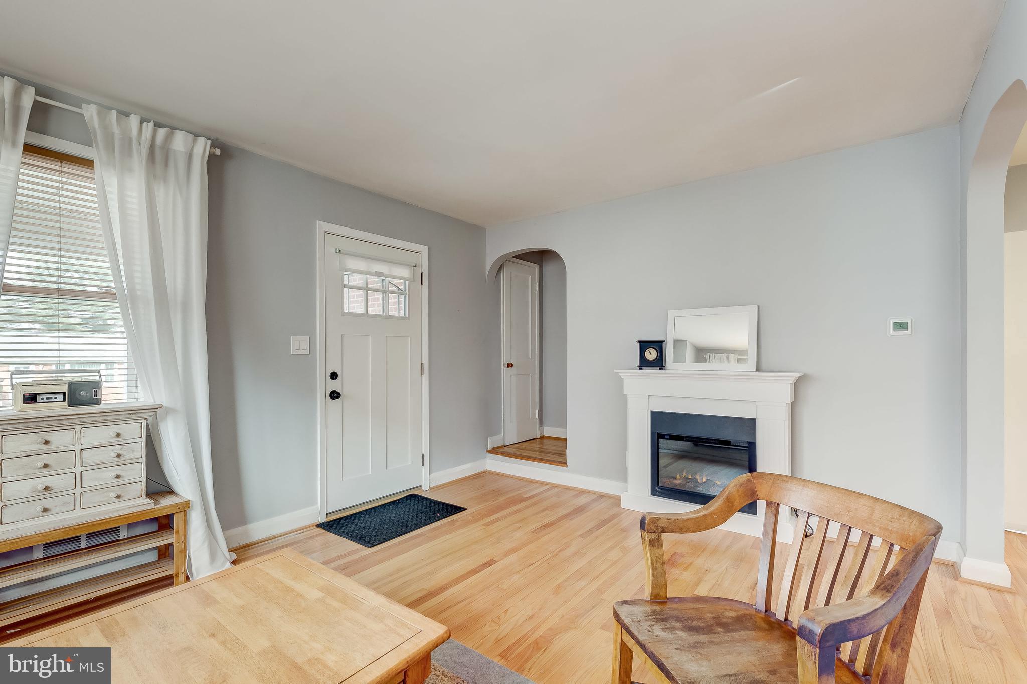 7107 Chambers Road Baltimore, MD 21234 - Photo 8 of 41