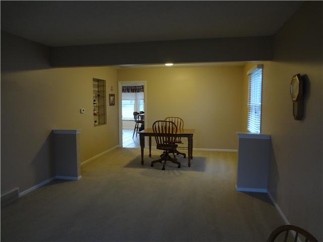 750 South Hampton Road Newark, OH 43055 - Photo 11 of 25 Gallery Image 11