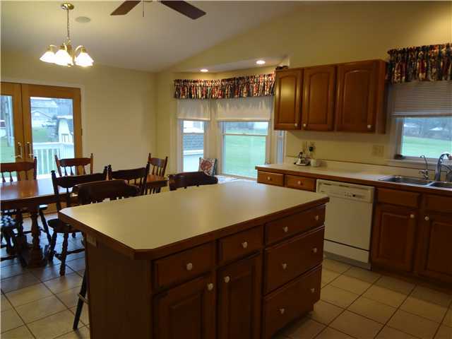 750 South Hampton Road Newark, OH 43055 - Photo 2 of 25 Gallery Image 2