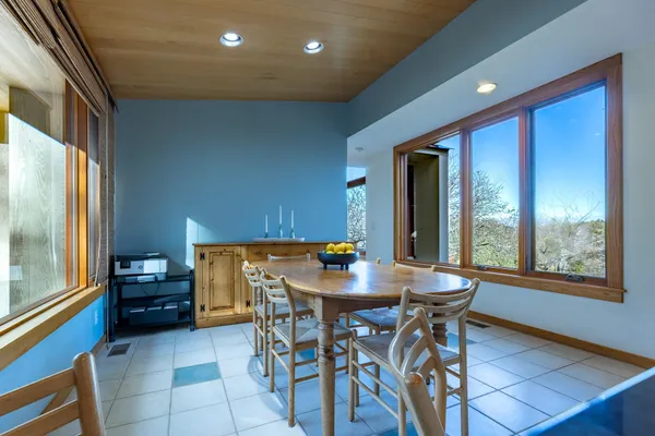 $2,495,000 | 48 Rennie Road, Hanover, NH 03755
