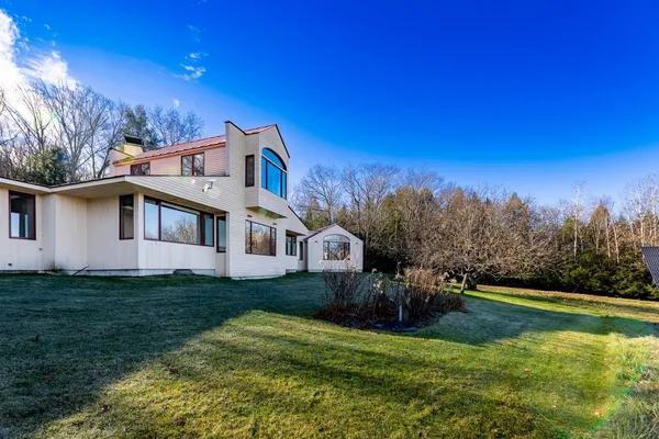 $2,495,000 | 48 Rennie Road, Hanover, NH 03755