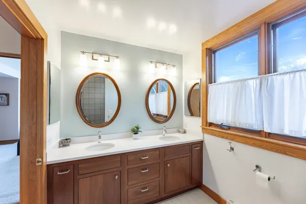 $2,495,000 | 48 Rennie Road, Hanover, NH 03755