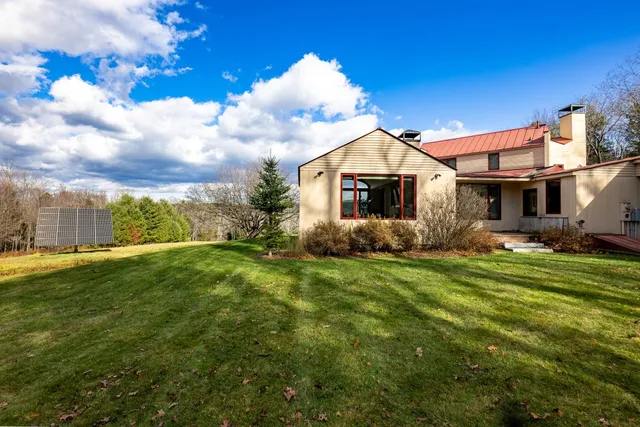 $2,495,000 | 48 Rennie Road, Hanover, NH 03755