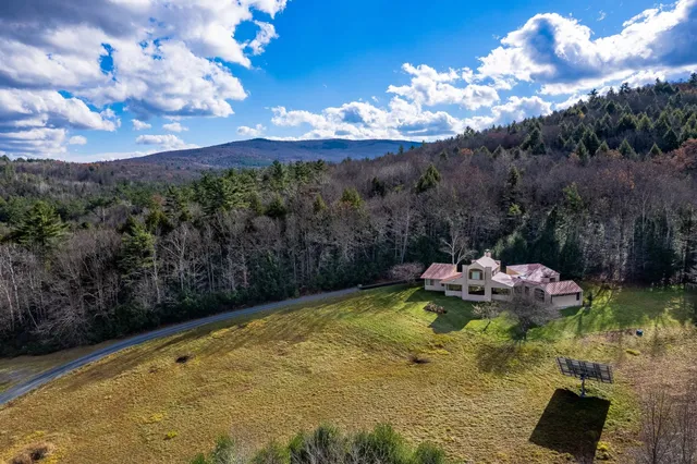 $2,495,000 | 48 Rennie Road, Hanover, NH 03755