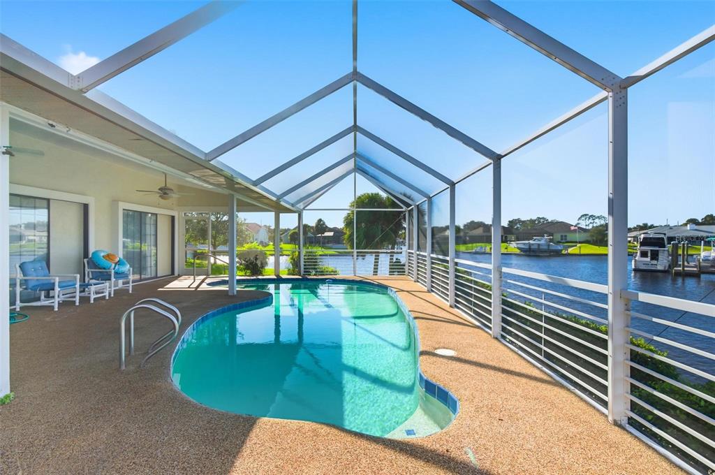 24 Chippeway Court Palm Coast, FL 32137 - Photo 4 of 69