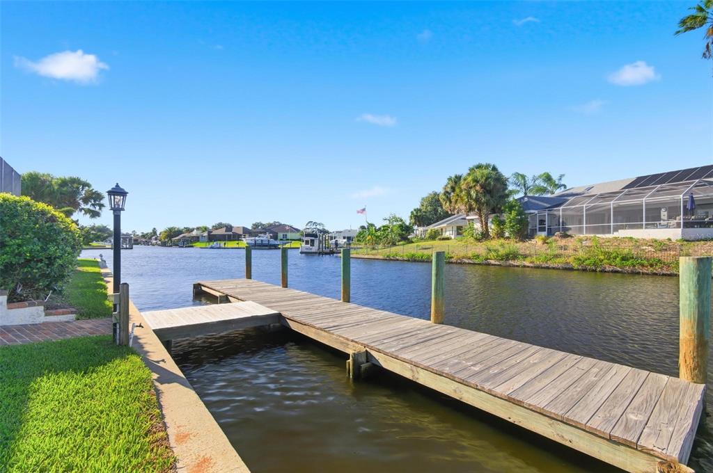 24 Chippeway Court Palm Coast, FL 32137 - Photo 5 of 69