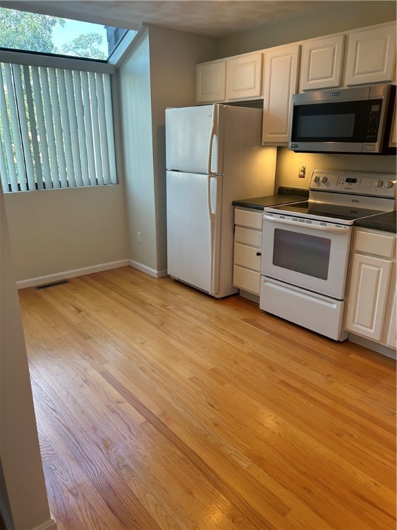 5 Wake Robin Road, Unit 2602 Lincoln, RI 02865 - Photo 2 of 11