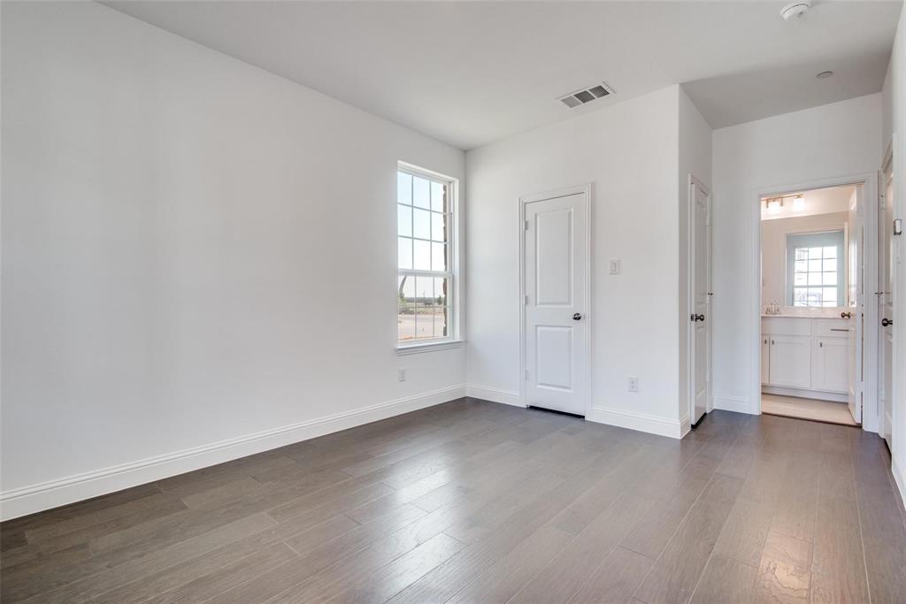 3730 Pelican Rst Way Arlington, TX 76005 - Photo 3 of 22