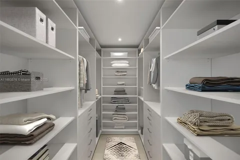 $1,590,000 | 3300 Southwest 27th Terrace, Unit 3300, Miami, FL 33133