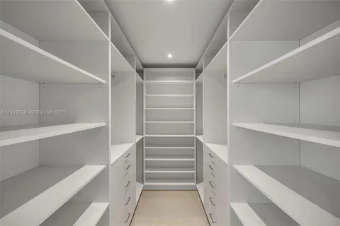 $1,590,000 | 3300 Southwest 27th Terrace, Unit 3300, Miami, FL 33133