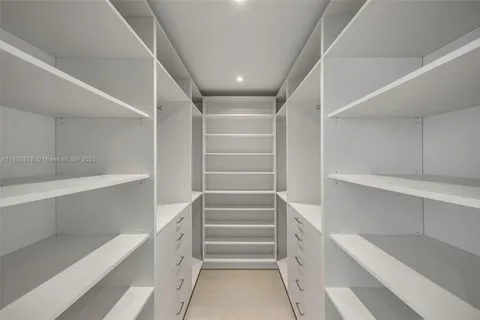 $1,590,000 | 3300 Southwest 27th Terrace, Unit 3300, Miami, FL 33133