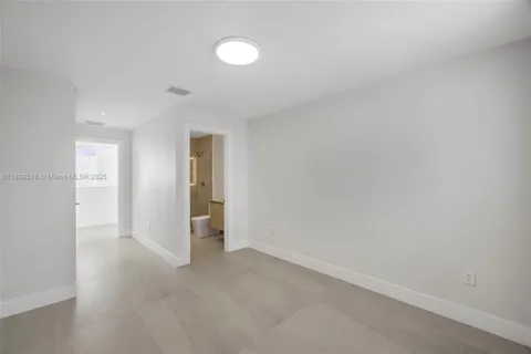 $1,590,000 | 3300 Southwest 27th Terrace, Unit 3300, Miami, FL 33133