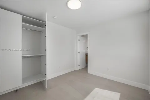 $1,590,000 | 3300 Southwest 27th Terrace, Unit 3300, Miami, FL 33133