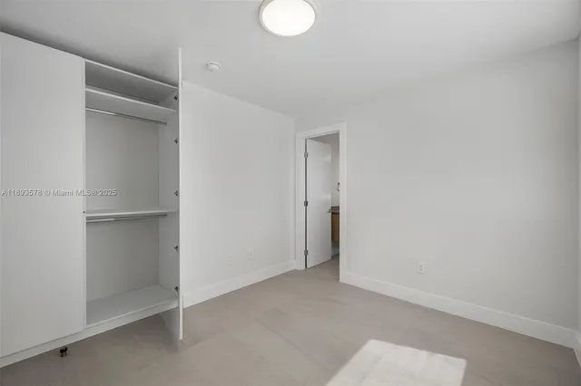 $1,590,000 | 3300 Southwest 27th Terrace, Unit 3300, Miami, FL 33133