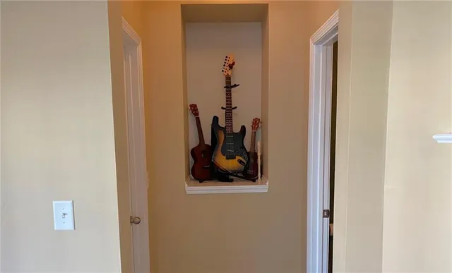 $2,400 | 6148 Indian Wood Circle, Mableton, GA 30126