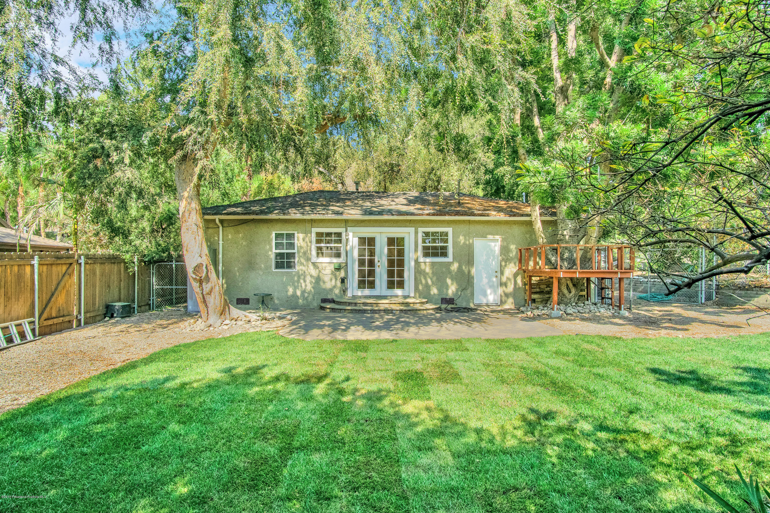 7850 Denivelle Road Sunland, CA 91040 - Photo 46 of 53 Still-47