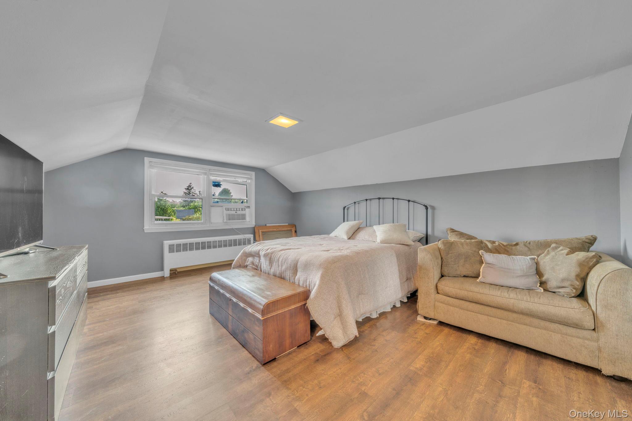 46 Audrey Road Westbury, NY 11590 - Photo 13 of 20