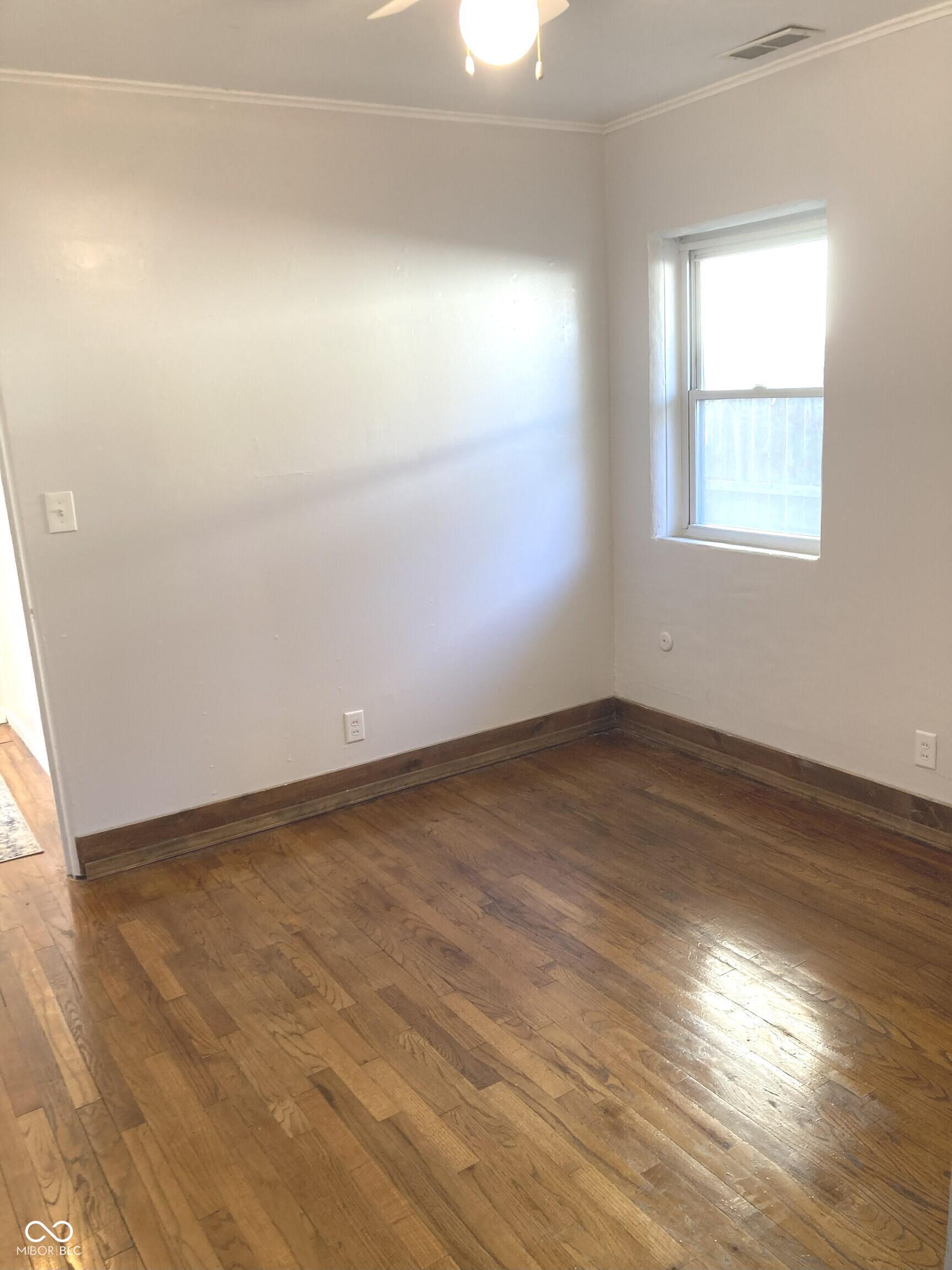 417 North Fenton Avenue Indianapolis, IN 46219 - Photo 24 of 33