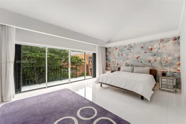 $1,699,000 | 1524 Northeast Quayside Terrace, Unit A4, Miami, FL 33138